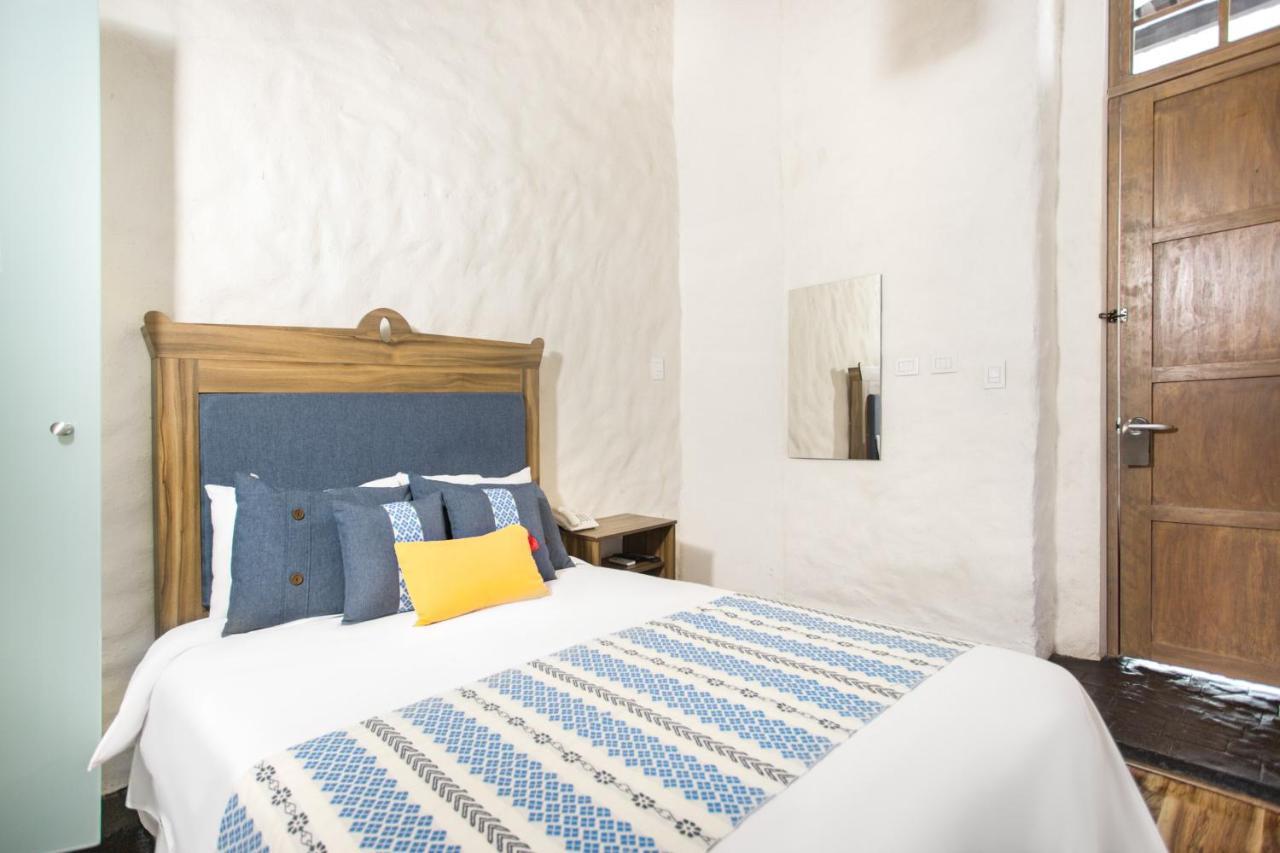 Hotel Milagro, Puebla Centro Стая снимка